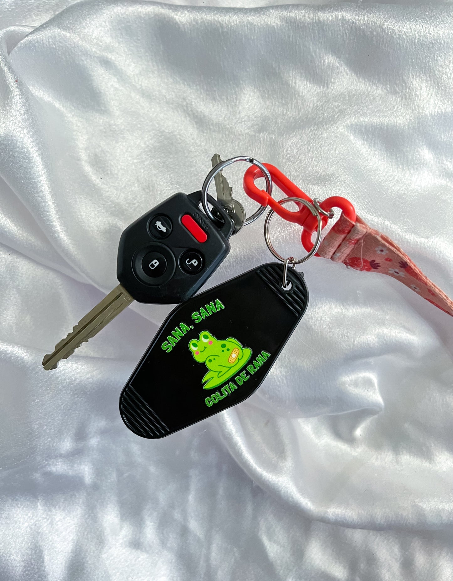 Sana Sana Colita De Rana Motel Keychain
